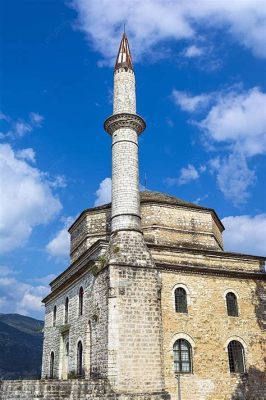 ¡Sumérgete en la Historia y el Misterio de la Fortaleza de Fethiye! Una joya otomana que domina la costa turca.