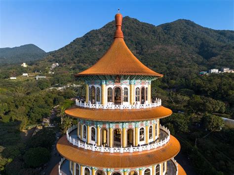 ¡El Templo de Wuji Shi: Una Joya Histórica y un Oasis de Serenidad en Haikou!